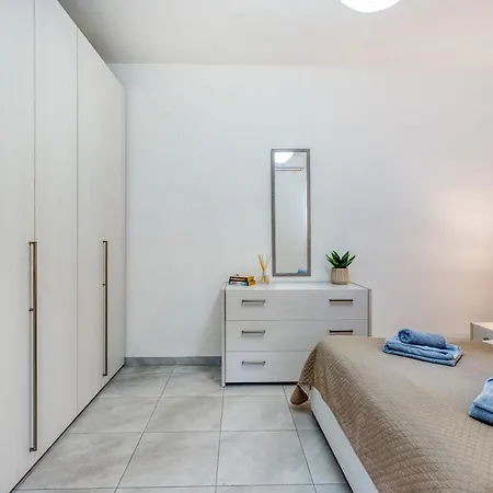 Апартаменты New 3br By Sf Homes