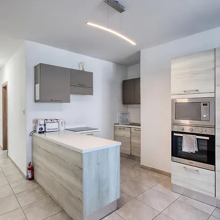 Apartmán New 3br By Sf Homes